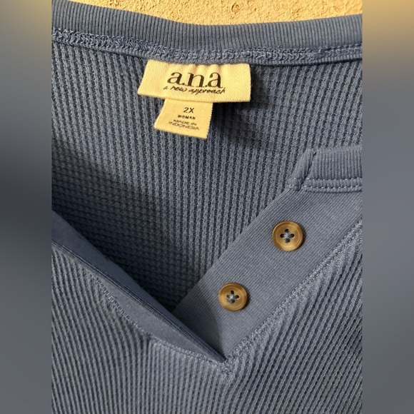 a.n.a short Sleeve Top (Bust 52” Length 24”) - Picture 3 of 3